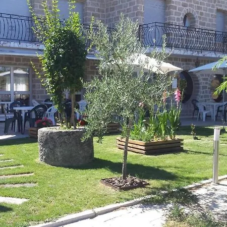 Hotel Miranda Do Douro-2
